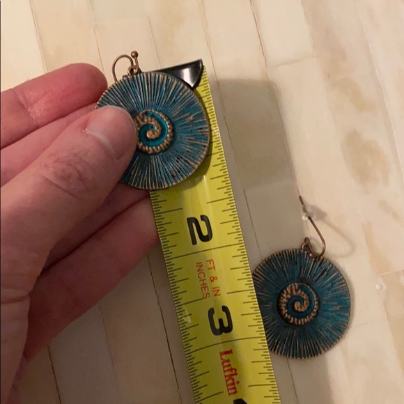 Boho spiral earrings - Picture 6 of 7